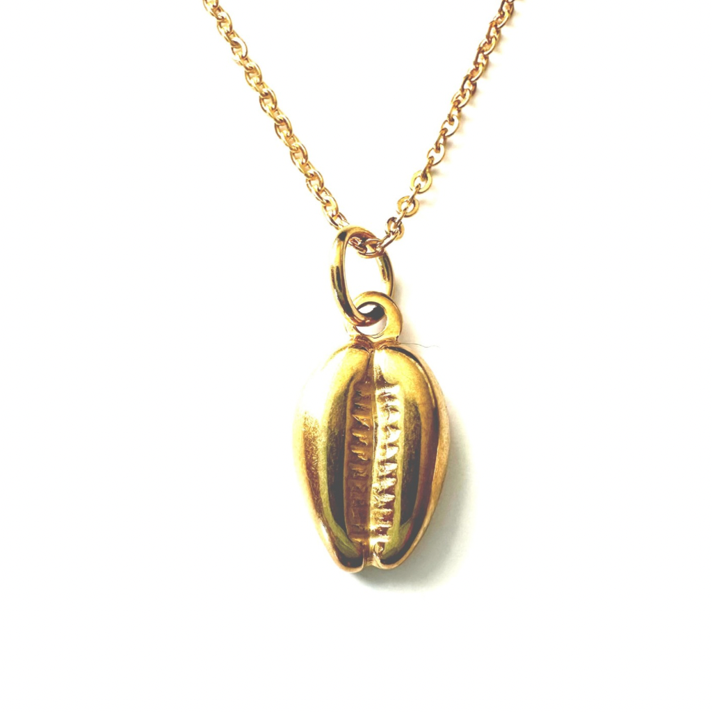 OKARI Gloden Stainless Steel Cowry Necklace