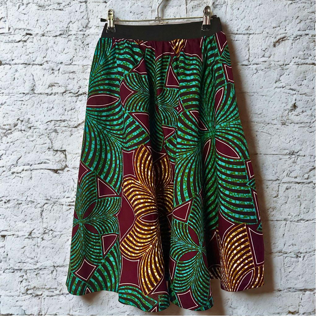 Otsaba vert, Jupe midi en tissu africain 